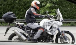 摩托车最新爆料视频播放,性能升级，视觉盛宴！