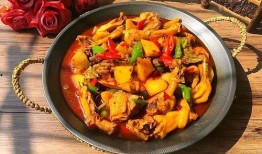 新疆大盘鸡老板爆料视频,独家秘制配方与经营之道