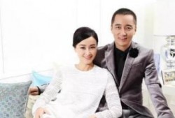 两个主持男的爆料娱乐圈,揭秘幕后真相与不为人知的秘密