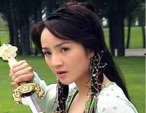 娱乐吃瓜小师妹